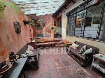 Casa · 167m² · 4 Quartos · 3 Vagas · Casa Brooklin velho em localização estratégica !