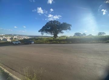 iU3PGT2D6E_666682e330b10a00_2VhMGI3ZTg2NGU4_o.jpg · Lote / Terreno à venda em Varginha, no bairro Porto Príncipe