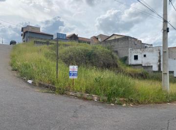 ikn7e7spP171hF9Nv275_64367db1780c5af9_zc0OTgwYmZkOTgw_o.jpg · Lote / Terreno à venda em Varginha, no bairro Figueira