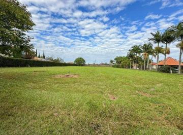 f4e003107f4370b814d3e3bc7626d2389885076c · Golf Ville terreno para venda em condomínio fechado Londrina: 2500m²