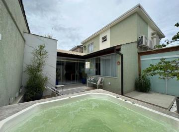 7dlp9ie2ody3zja1nmfkzjbm_md · Casa em condomínio à Venda em Colina de Laranjeiras, Serra - ES