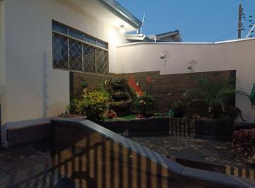 Casa · 197m² · 3 Quartos · 2 Vagas · Casa Padrão em Araraquara