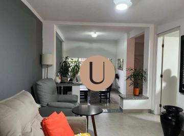 3ed3981534ba9cc4cc58e78716e9b085da7b3df4 · Casa confortável e charmosa no Cambuci, 2 suítes, 2 vagas, área gourmet - R$ 990.000,00