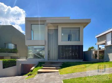 d0254b1cc8e17afe00f3c67078a86ce34715a7cb · Linda casa a venda Alphaville