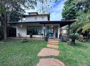 Casa · 148m² · 4 Quartos · 2 Vagas · Alugo Excelente casa 4 quartos em condomínio poucos passos Praia de Manguinhos
