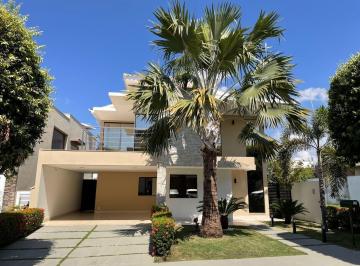 Casa · 299m² · 4 Quartos · 2 Vagas · Sobrado para locação no Condomínio Belvedere I
