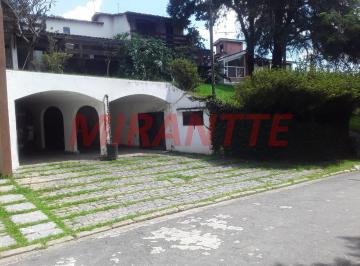 5d4461b68aeace3fde0b830bedd85784.jpg · Cond. fechado de 600m² com 3 quartos