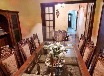 Casa · 180m² · 4 Quartos · 1 Vaga · Sobrado com 4 quartos à venda em Água Branca - SP