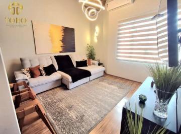 Casa · 180m² · 3 Quartos · 4 Vagas · VENDA | Sobrado, com 3 dormitórios em Jardim Guaporé, Maringá