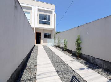 Casa · 70m² · 2 Quartos · 2 Vagas · Sobrado com 2 suítes no bairro Velha Central!