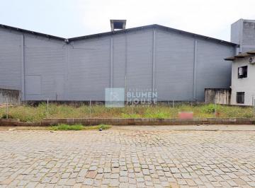 Terreno · Terreno em ótima localização do bairro Garcia!