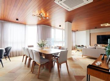 Apartamento · 328m² · 5 Quartos · 2 Vagas · Amplo apartamento com 5 suítes e frente mar no bairro Gravatá, Navegantes!