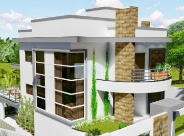 Casa · 240m² · 3 Quartos · 2 Vagas · Ampla casa no bairro Tapajós, Indaial!