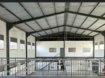 Comercial · 1194m² · A oportunidade de adquirir um pavilhão/galpão industrial de 1194