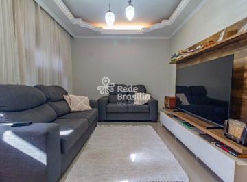 Casa · 569m² · 4 Quartos · 4 Vagas · QNE 10 - Casa com 4 quartos - 1 suíte - 4 vagas - Taguatinga Norte
