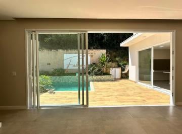 Casa · 300m² · 4 Quartos · 4 Vagas · Casa Moderna em Condomínio de Alto Padrão ao Lado do Porto Seguro!