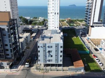 Apartamento de 2 quartos, Balneário Piçarras · Apartamento à venda no Centro de Balneário Piçarras