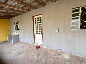 Casa de 3 quartos, Santa Maria · Vende casa de 3 quartos na Qd 218 em Santa Maria - DF