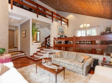 Casa · 389m² · 4 Quartos · 4 Vagas · Essa casa é um verdadeiro refúgio! 