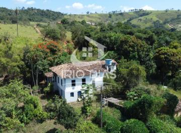 202506161647211004.jpg · Sítio para Venda em Bonfim, Santo Antônio da Vargem Alegre, 5 dormitórios, 2 banheiros, 2 vagas