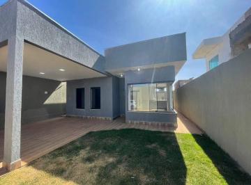 Casa de 3 quartos, Vicente Pires · Oportunidade Única em Brasília! Casa 3 Quartos
