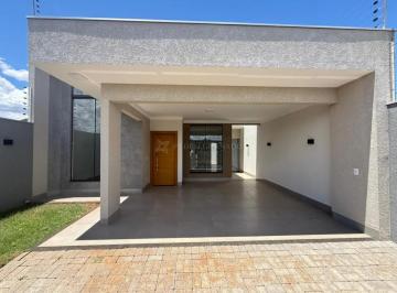 Casa · 200m² · 3 Quartos · 3 Vagas · Casa/Sobrado Casa em Maringá
