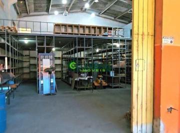 Comercial · 680m² · BARRACÃO NO CAJURU!! 700,25m²,03 ESCRITÓRIOS,RECEPÇÃO,DEPÓSITO