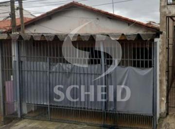 Casa · 175m² · 3 Quartos · 1 Vaga · Alugo casa térrea no Campo Grande, 175m², 3 dormitórios, 1 vaga, quintal nos fundos.