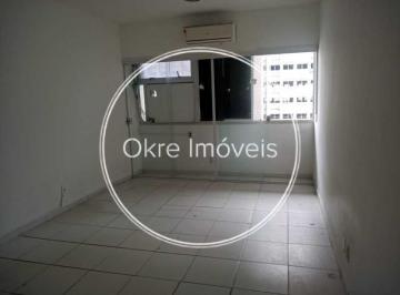 Apartamento · 74m² · 1 Quarto · Oportunidade: apartamento com 1 quarto à venda no Centro!