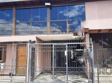 Casa · 690m² · Pavilhão em Formoza