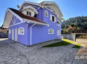 7fbd331e6302b3cde4f3ae6605c8eda76dc37dcb · Casa com 5 dormitórios à venda, 370 m² por R$ 1.990.000,00 - Campos Do Jordão - Campos do Jordão/SP