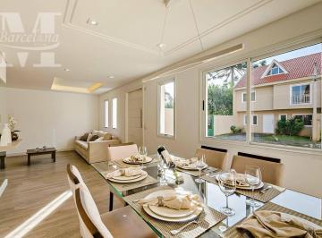 b4f59d3a84d0b264d9943fbc5c9b33fb5f8d8f6d · SOBRADO EM CONDOMÍNIO FECHADO, 3 QUARTOS, MOBILIADO