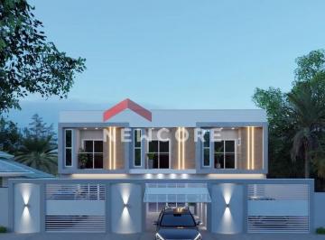 Casa · 88m² · 2 Quartos · 2 Vagas · Casa em  Rua Lapa - Centro - Balneário Piçarras/SC