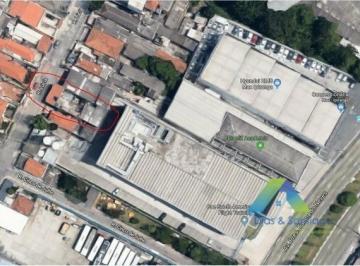 Terreno · 222m² · TERRENO COM 222M2 COM 4 CASAS