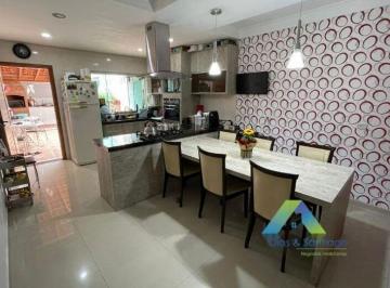 Casa · 250m² · 3 Quartos · 4 Vagas · SANTO ANDRÉ Sobrado 250M2, 3 dormitórios, 1 suíte, 4 vagas ótima localização e valor !!!