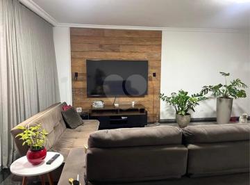 Casa de 4 quartos, São Paulo · Sobrado à Venda no Tucuruvi com 3 Suítes, 4 Vagas e 257m² Construídos