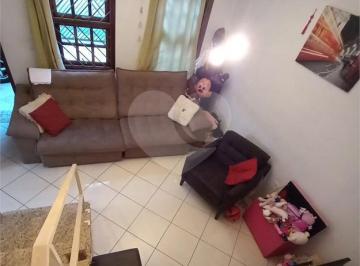 Casa · 70m² · 2 Quartos · 2 Vagas · Sobrado com 2 quartos à venda em Vila leonor - SP