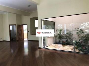 Casa · 236m² · 7 Quartos · 4 Vagas · Condomínio com 7 quartos à venda em Caraguatá - SP