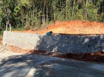 Casa · 2400m² · Condomínio à venda em Caraguatá - SP