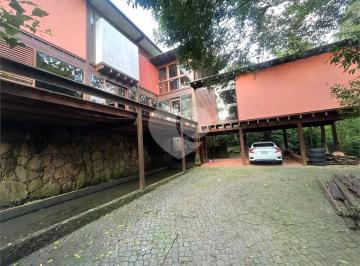 Casa · 290m² · 3 Quartos · 4 Vagas · Condomínio com 3 quartos à venda em Roseira - SP