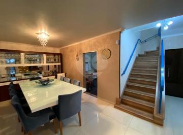 Casa · 160m² · 5 Quartos · 6 Vagas · Casa com 5 quartos à venda em Vila isolina mazzei - SP