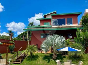 Casa · 271m² · 3 Quartos · 5 Vagas · Condomínio com 3 quartos à venda em Santa Inês - SP