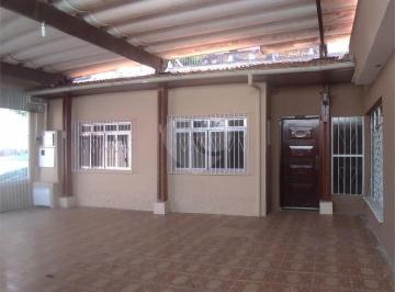 Casa · 230m² · 3 Quartos · 6 Vagas · Casa térrea com 3 quartos à venda em Vila santos - SP