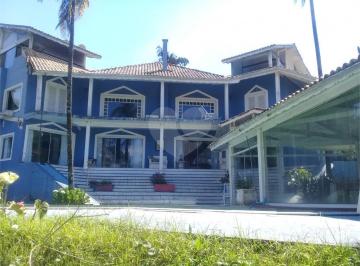 Casa · 700m² · 3 Quartos · 8 Vagas · Condomínio com 3 quartos à venda em Cumbari - SP