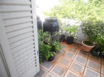 Casa · 252m² · 2 Quartos · Sobrado com 2 quartos à venda em Vila mazzei - SP