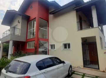 Casa · 390m² · 3 Quartos · 2 Vagas · Casa com 3 quartos à venda em Caraguatá - SP