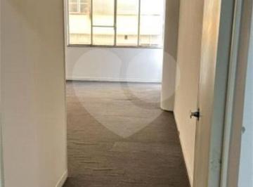 Comercial · 57m² · Salas à venda em República - SP