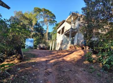 Casa · 274m² · 5 Quartos · 6 Vagas · Sobrado com 5 quartos à venda em Roseira - SP