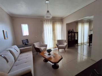 Casa · 143m² · 4 Quartos · 2 Vagas · Sobrado com 4 quartos à venda em Vila romero - SP