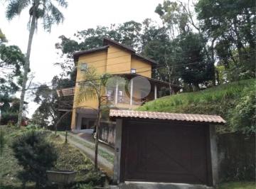 Imagem Principal · Linda Casa Na Serra Da Cantareira com 4 amplos dormitõrios sendo 2 lindas proximo ao portal da Serra